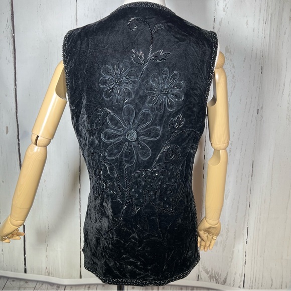 Vintage Rosoft Crushed Black Velvet Embroidered Floral Beaded Vest Size Medium - Picture 8 of 16